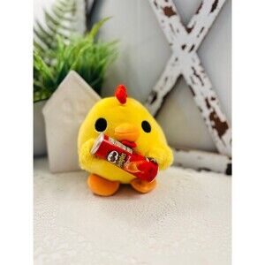 Snackles Dani Chicken Plush by ZURU 5.5" Ultra Soft Plush W/Pringles